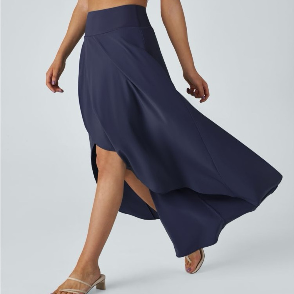 HALARA Breezeful High Waisted High Low Ruffle 2-in-1 MEDIUM Regular Maxi Skirt - Picture 8 of 10